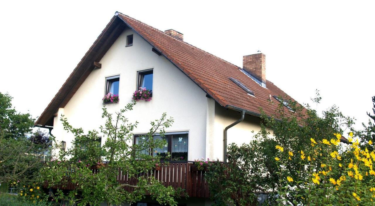 Ferienwohnung Haus Silvia Fladungen Ngoại thất bức ảnh